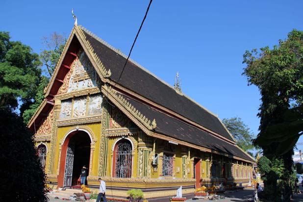 Chùa Wat Phothisomporn